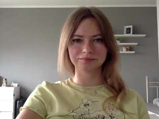milliedesire Live Webcam on CamSoda