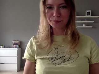 milliedesire webcam model