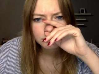 milliedesire's CamSoda show and profile