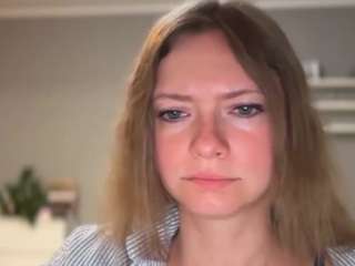 milliedesire live webcam show