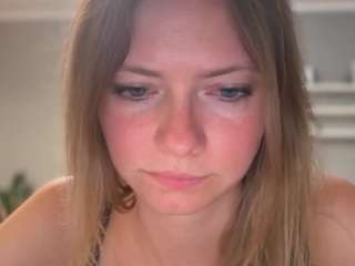 MillieDesire live webcam show