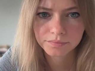 MillieDesire live webcam show