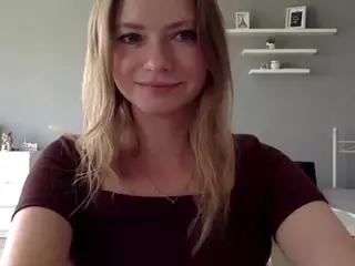 MillieDesire's Live Sex Cam Show