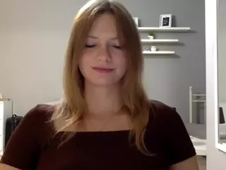 MillieDesire's Live Sex Cam Show