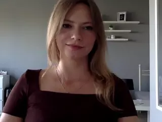 MillieDesire's Live Sex Cam Show