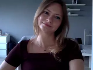 MillieDesire's Live Sex Cam Show