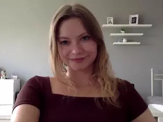 MillieDesire's Live Sex Cam Show