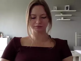 MillieDesire's Live Sex Cam Show