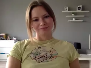 MillieDesire's Live Sex Cam Show