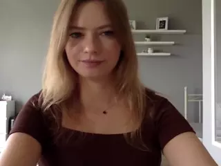 MillieDesire's Live Sex Cam Show