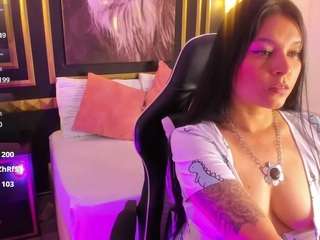 hd  small tits  no smoking...