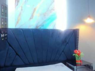 niki-santana Live Webcam on CamSoda