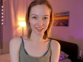 Laura's Live Sex Cam Show