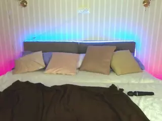 RoraMay's Live Sex Cam Show