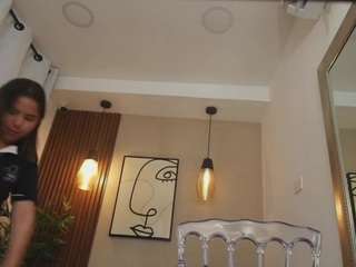 sharlotte-milk webcam model