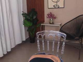 sharlotte-milk's CamSoda show and profile