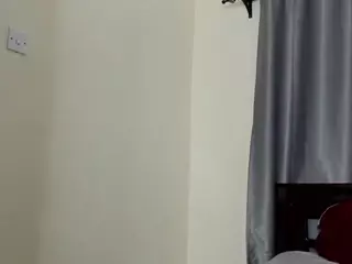 Sweet-Tina's Live Sex Cam Show