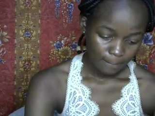 sweetness-tiana webcam model