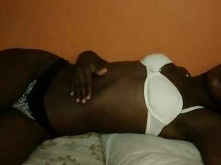 sweetness-tiana live cam profile