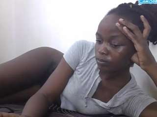 sweetness-tiana's CamSoda show and profile