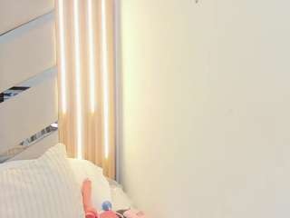  victoria-moon chat room