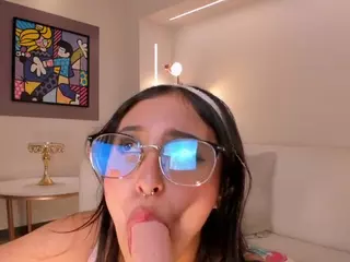 AdharaDonnet's Live Sex Cam Show