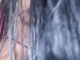 caroline-hills