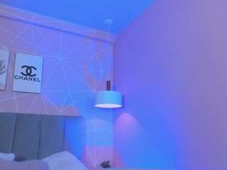 dollyzoe webcam
