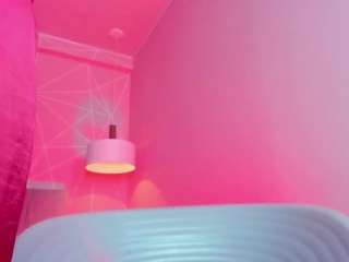 dollyzoe Live Webcam on CamSoda