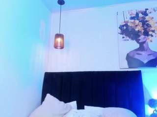 dollyzoe live cam profile