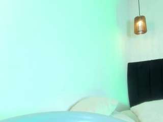 dollyzoe Live Webcam on CamSoda