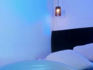 dollyzoe live webcam show