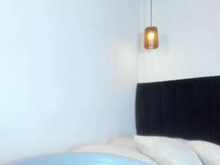 dollyzoe live webcam show