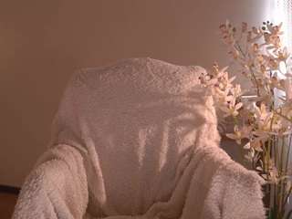 maidaeger's CamSoda show and profile