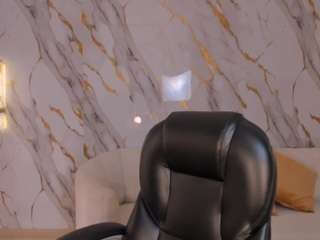 roxycastello live cam profile