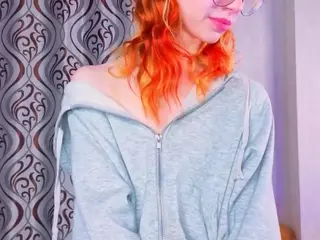 Mia's Live Sex Cam Show