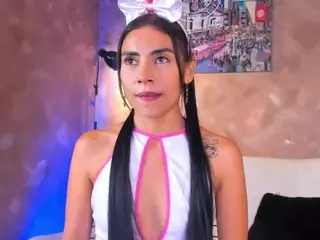 emma-hiill's Live Sex Cam Show