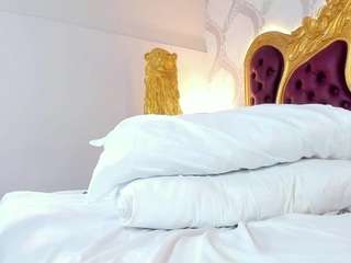  kendralholson chat room