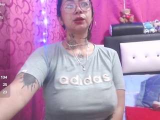 salomeone Live Webcam on CamSoda
