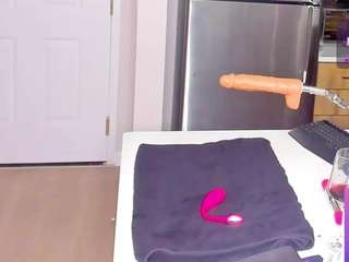 BEST DICK SUCKER ON CAMSODA