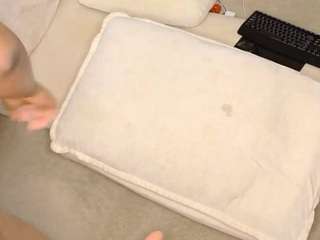 BEST DICK SUCKER ON CAMSODA