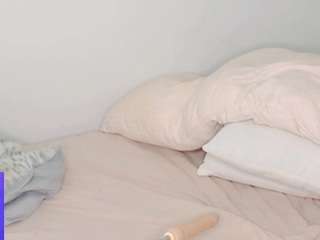 BEST DICK SUCKER ON CAMSODA live webcam show