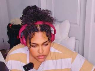 BEST DICK SUCKER ON CAMSODA