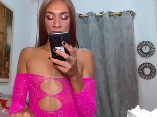 Dannacamilasaenz's Live Sex Cam Show
