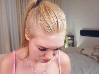 odelinaevett Live Webcam on CamSoda