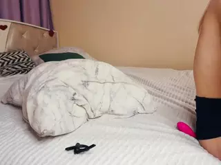 Shelly's Live Sex Cam Show