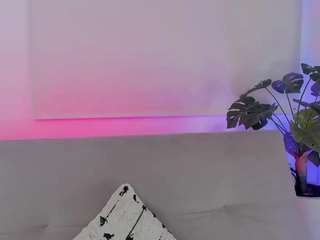 riley-pride webcam
