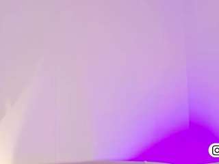 riley-pride Live Webcam on CamSoda