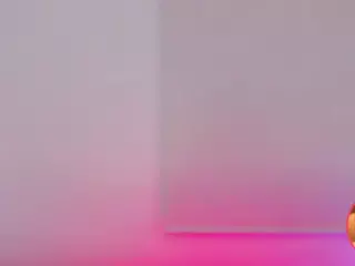 Cutie Riley's Live Sex Cam Show