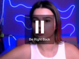 berry-alma live cam — ass clapping, average, wet